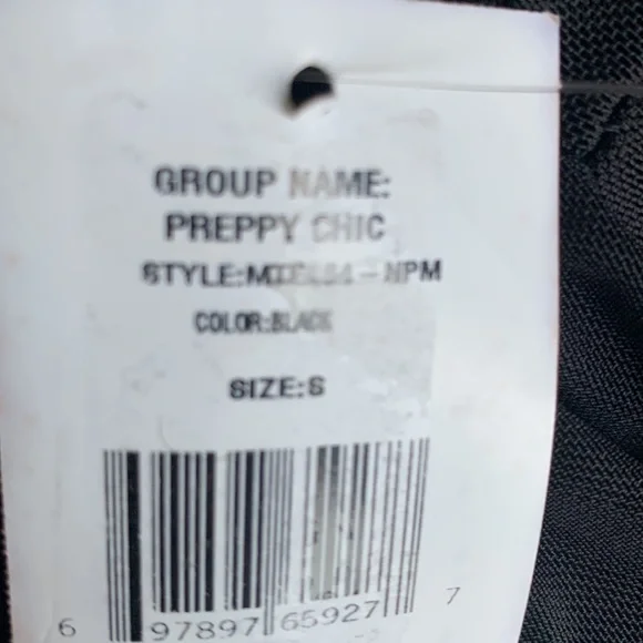 Black ruffled sheer top. NWT/ Small - Picture 3 of 4